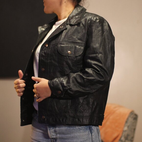 Vintage Leather Jacket for Women Black - Picture 1 of 13